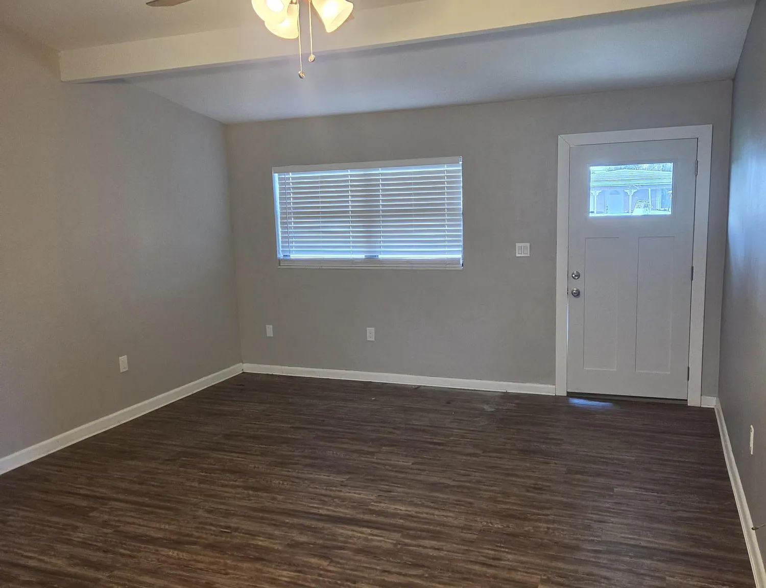 4 bed, 2000 sqft, $2,500 — Photo 3