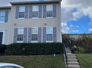 32 Royalty Cir #32, Owings Mills, MD 21117