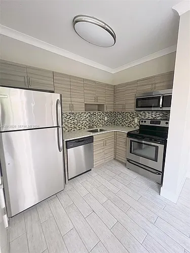 115 Menores Ave #3 Photo 1