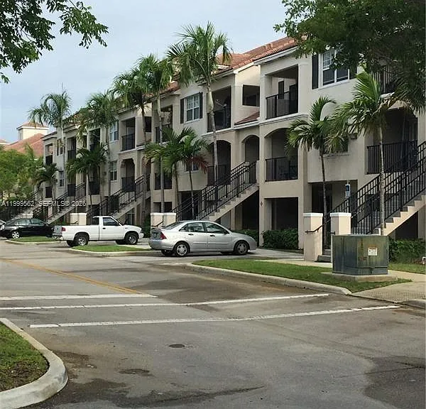 5800 W Sample Rd #307 — Photo 1