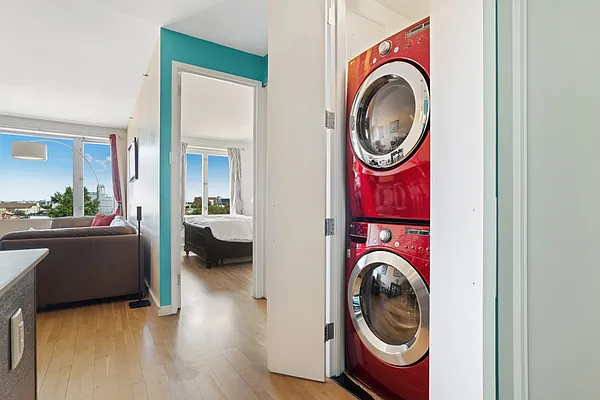 Rented by Compass | media 21