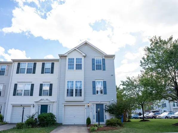 25193 Destination Sq, Aldie, VA 20105