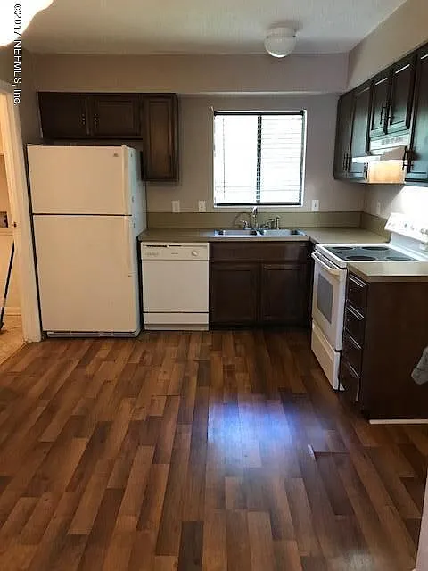808 Meadowbrook Drive Unit C - 1 — Photo 2