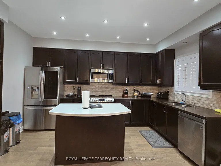 5138 Ancient Stone Ave — Photo 10