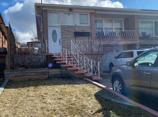73 Fallingdale Cres E, Toronto, ON M3J1C4