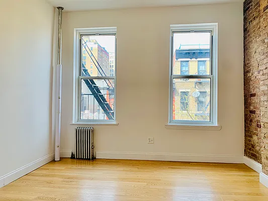 Rented by Corcoran | media 26