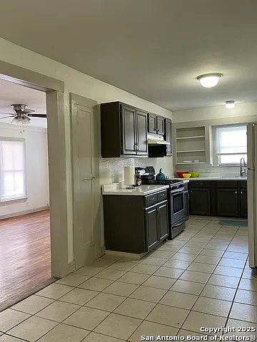 2890 Pecan Cor #1 — Photo 9