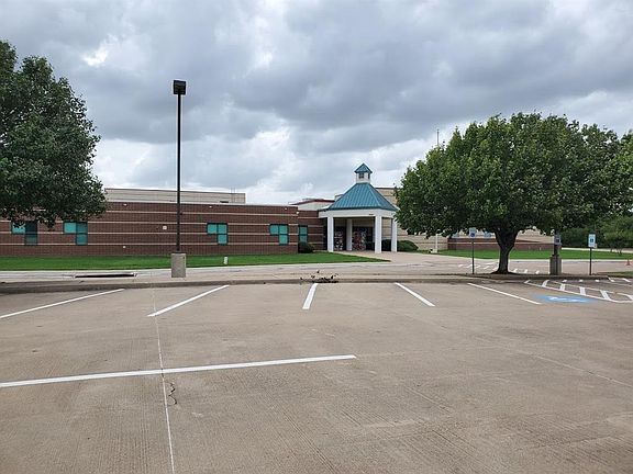 3rd image of 2714 Whispering Oaks Cv Lot 125
