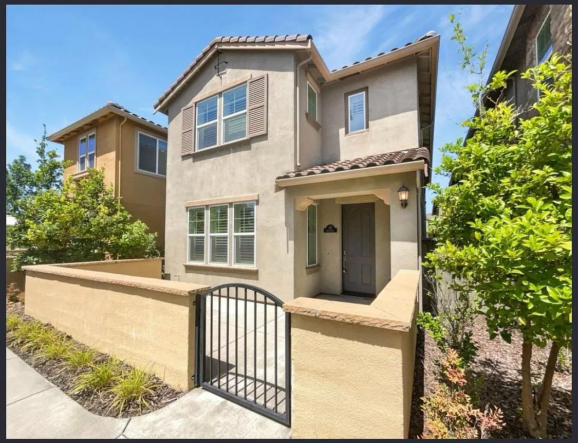 217 Padua Pl — Photo 3