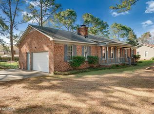 201 Avalon Ln, Greenville, NC 27858