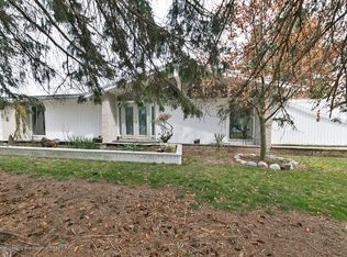 113 Elmshaven Dr, Lansing, MI 48917