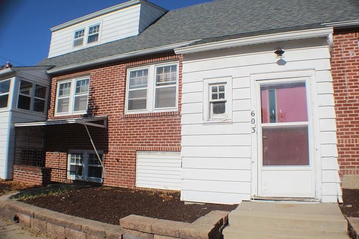 1st image of 603 Auburn St