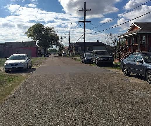 5th image of 3724-26 4th St