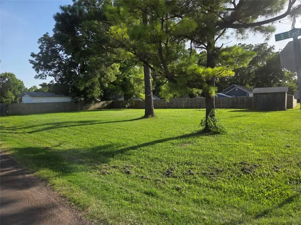 702 S East Ave Lot 1, Wynnewood, OK 73098
