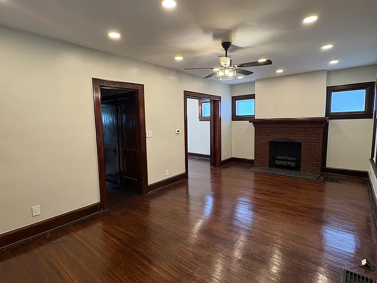 944 S Ohio Ave — Photo 11