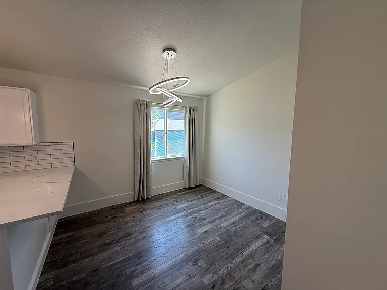 3087 S 9200 W — Photo 11