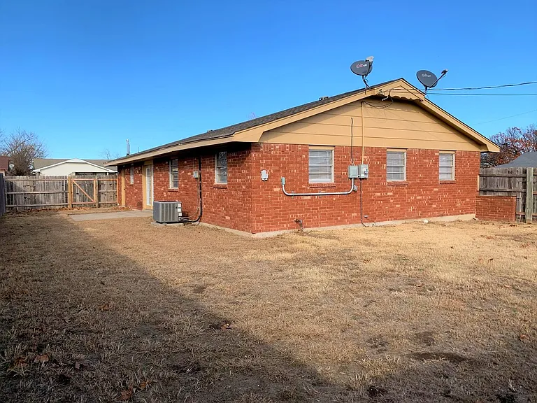 1001 SE Alta Ln — Photo 19
