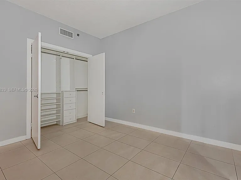 1050 Brickell Ave #2822 — Photo 9