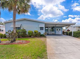 459 Peace Rd, Tavares, FL 32778