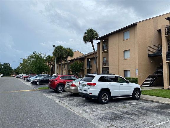 2nd image of 5214 Via Hacienda Cir APT 307