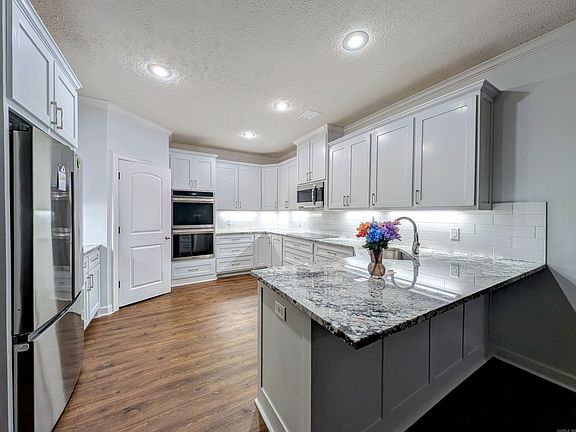 4th image of 20 Union Rd