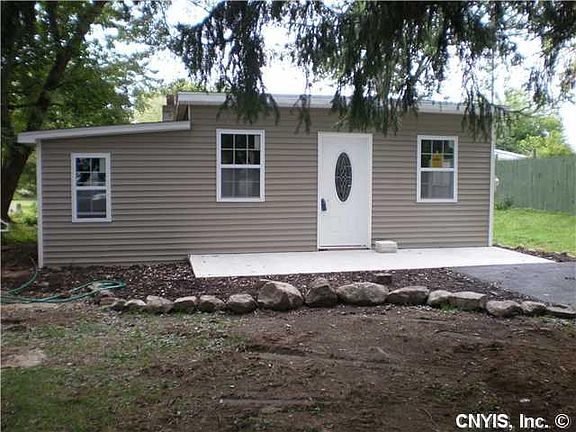 2nd image of 4619 Wilcox Pl