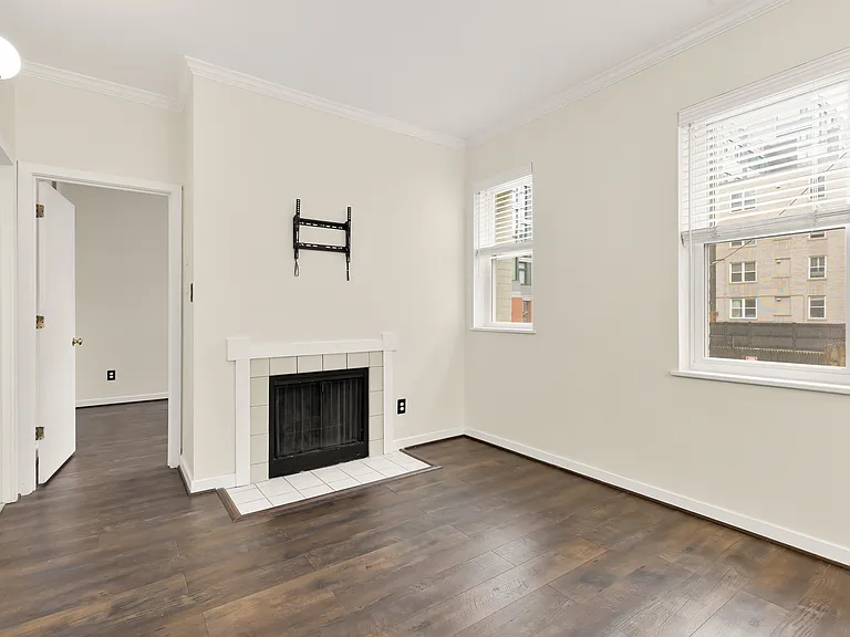 2114 N St NW #15 — Photo 10