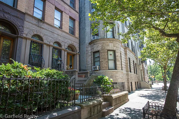 Rented by Garfield Realty  | media 20