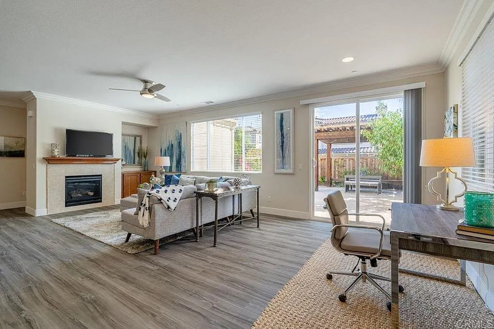 4 bed, 2730 sqft, $5,500 — Photo 3