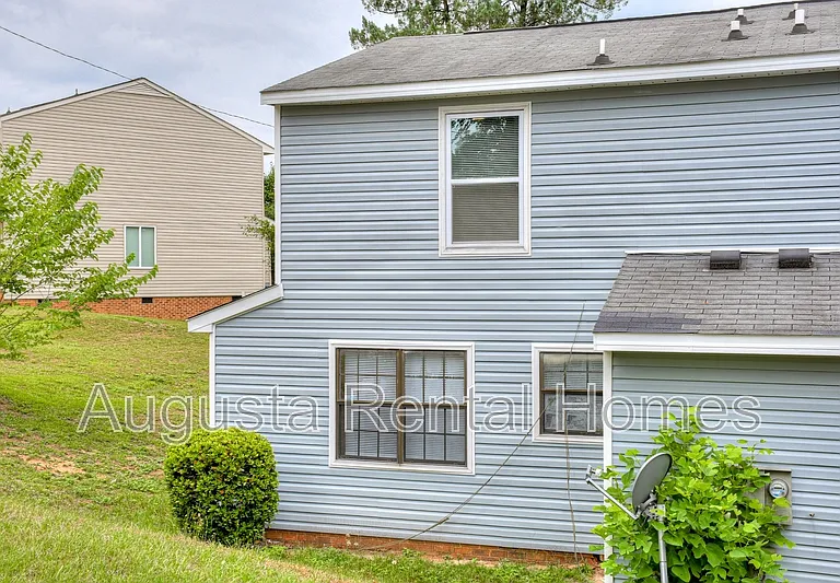 306 W Buena Vista Ave — Photo 31