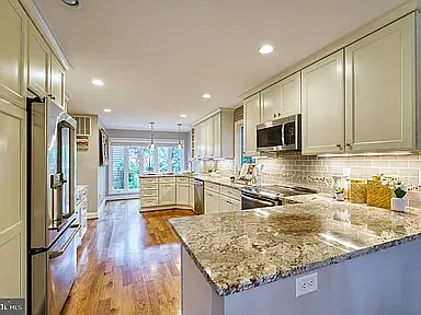 4844 Keswick Ct — Photo 3