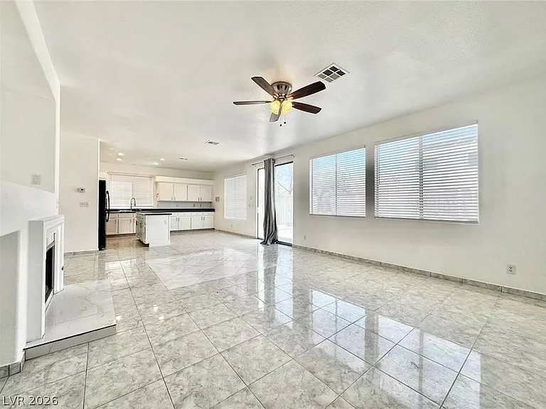 3829 Climbing Rose St — Photo 17