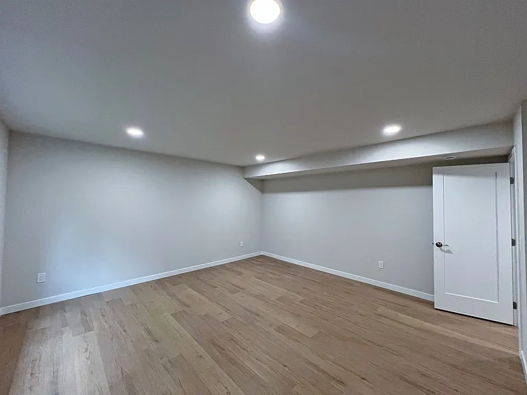 105 Cedar Crest Ln — Photo 49