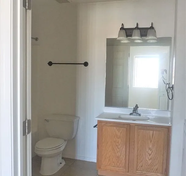4410 Buena Loma Way #D — Photo 54