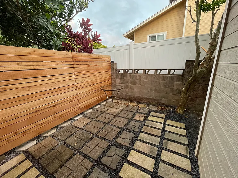232 N Makaleha Pl — Photo 10
