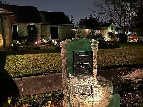 4th image of 16239 Coyridge Ln