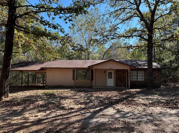 300 NE 14th St, Antlers, OK 74523