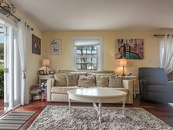 3rd image of 5255 Coquina Key Dr SE APT A
