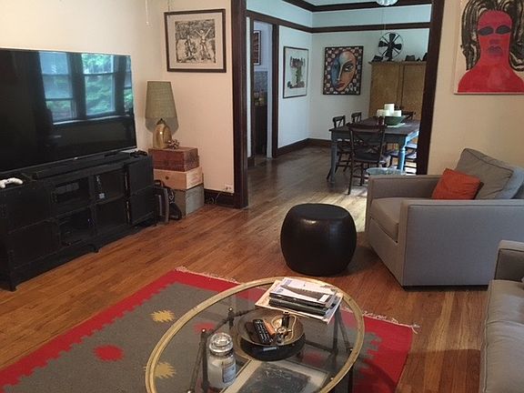4th image of 3823 N Lawndale Ave APT 1E