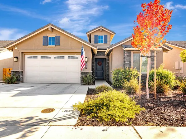 1391 Azalea Dr, Hollister, CA 95023