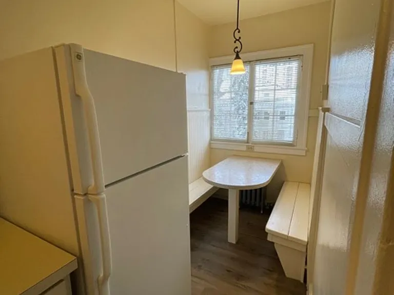 Arlington Apartments — Photo 25
