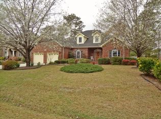 422 S Middleton Dr NW, Calabash, NC 28467