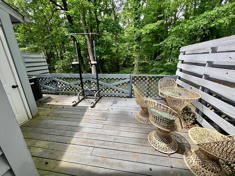 2 Willow Bridge Dr #2 — Photo 26