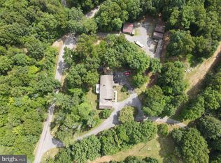 39 Sherrill Cir, Berkeley Springs, WV 25411