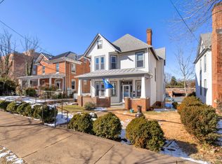 509 Locust Ave #B, Charlottesville, VA 22902