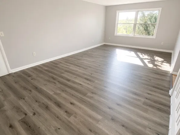 106 Project Rd, Troy, NY