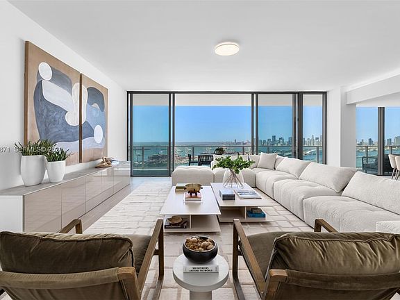 2nd image of 501 West Ave #4102