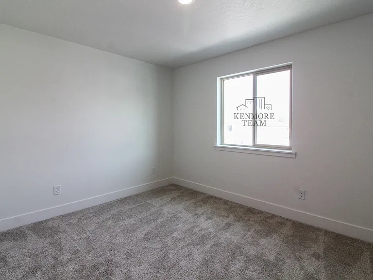 1030 S Underwood Pl #120 — Photo 13