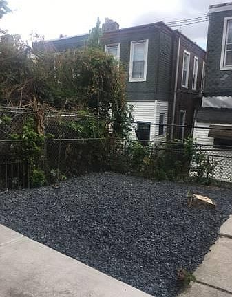 4th image of 216 Zeralda St #1