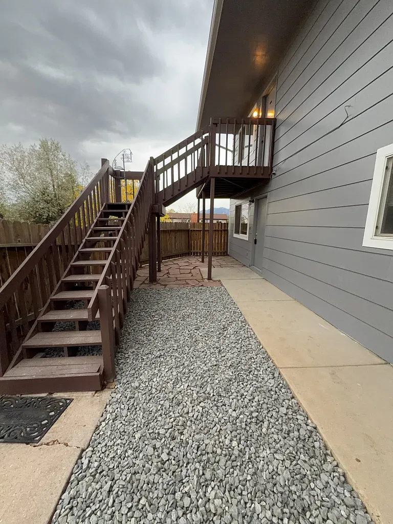 2 bed, 816 sqft, $1,095 — Photo 1